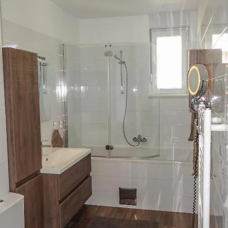 Apartamento Kamelija