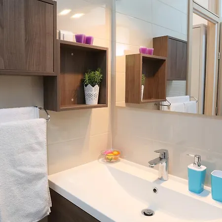 Kamelija Apartment *