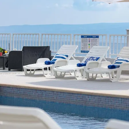 Kamelija Apartment *