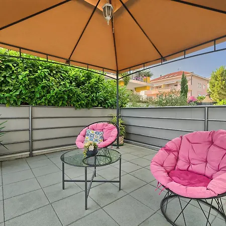 Apartmán Kamelija *